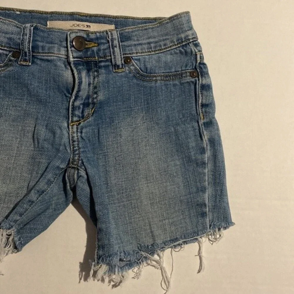 Joe’s Jeans cutoff Jean shorts frayed hem medium wash girls 10 Patricia